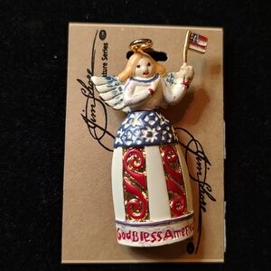 Jim Shore Signature Series God Bless America Pin!